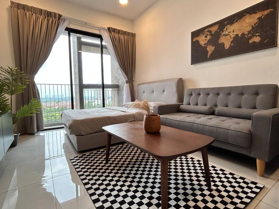 Hck14 A Sky Tree Dualkey Bukit Indah Aeon Legoland Apartment *